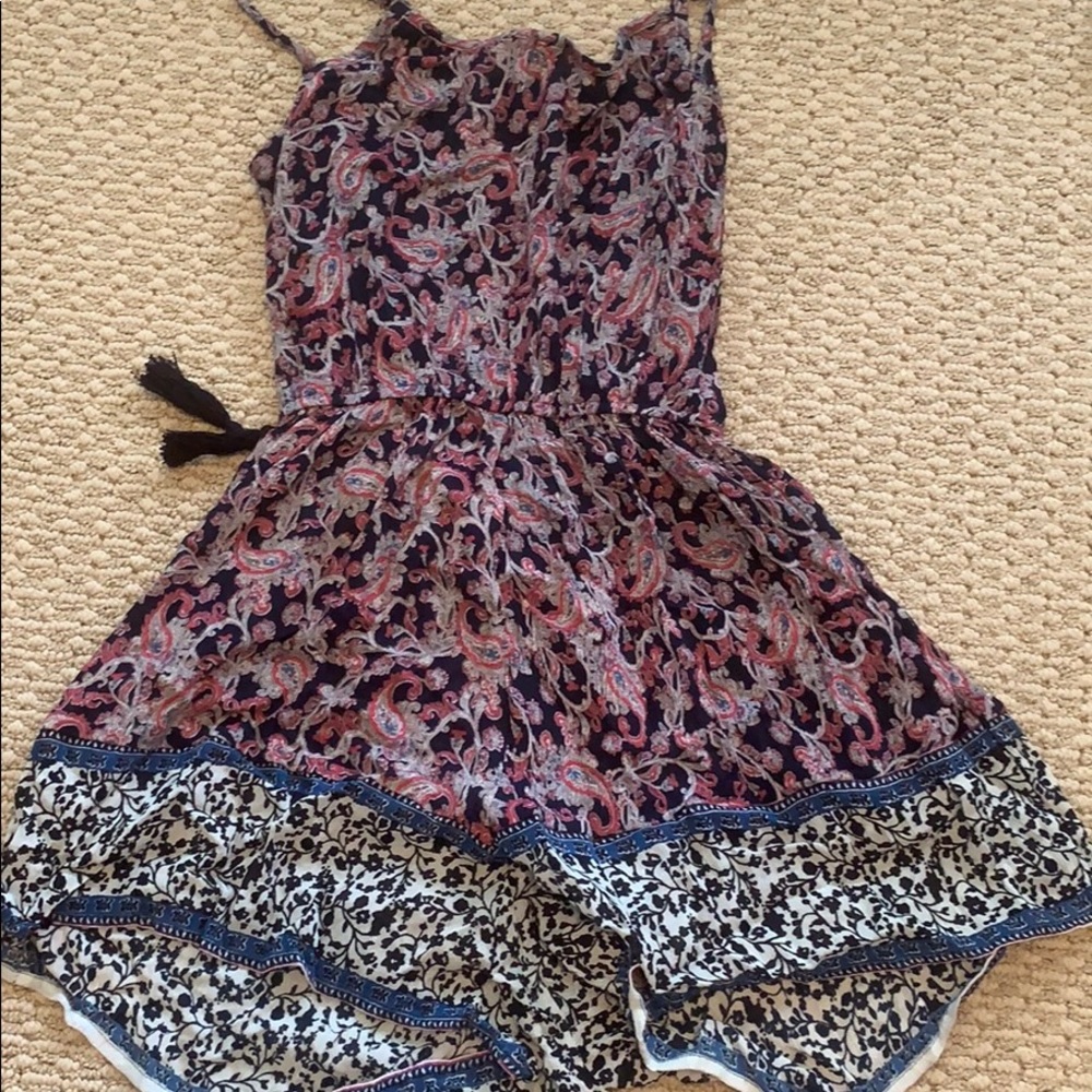 Romper - Picture 2 of 2